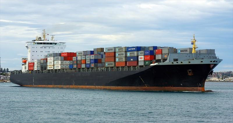 出售波兰造58250吨集装箱船（超低价格）