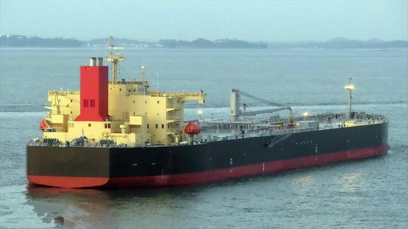 出售日本造10万吨油船