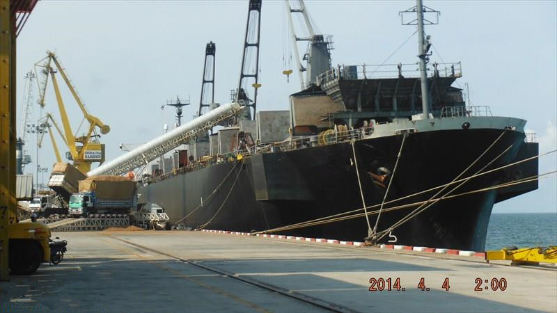 出售日本造7733吨普通货船