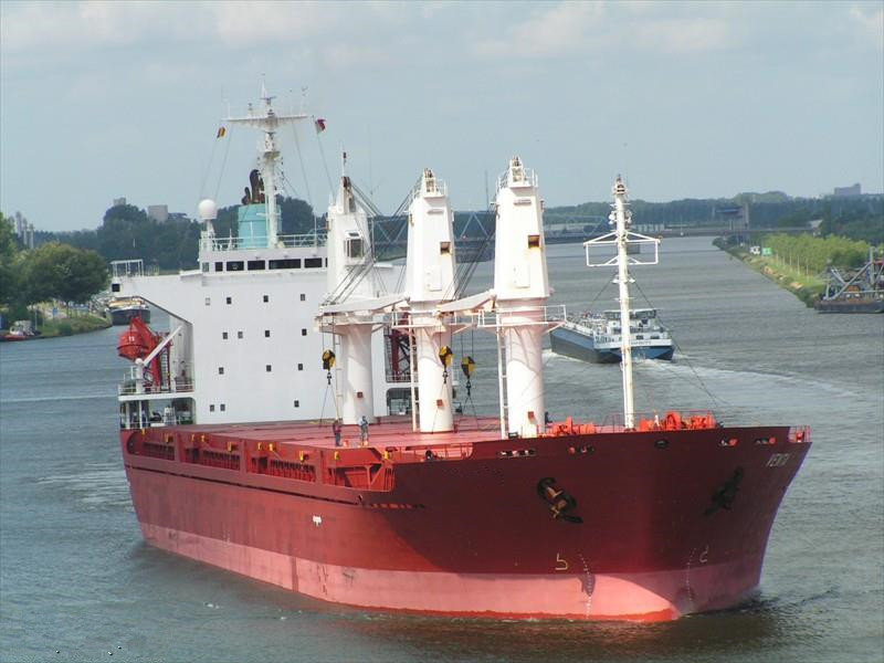出售日本造24202吨多用途货船