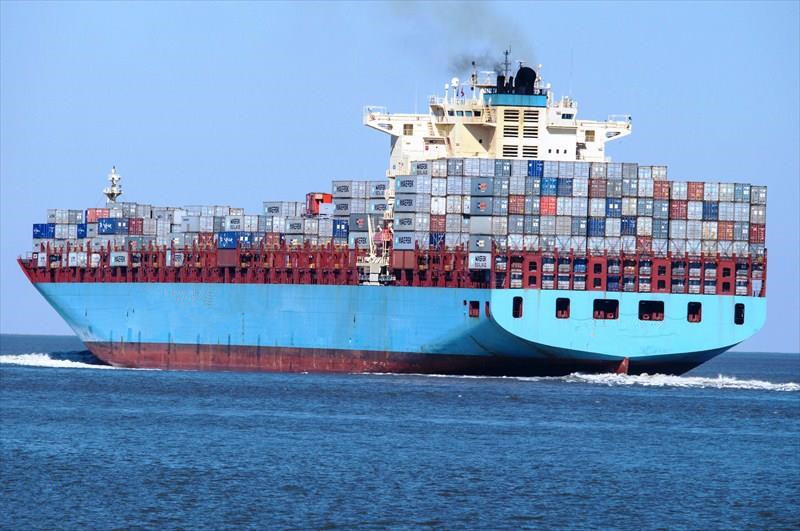 出售06年韩国造108351吨集装箱船