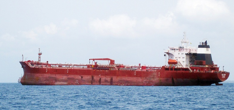 出售克罗地亚90年造39651吨油船
