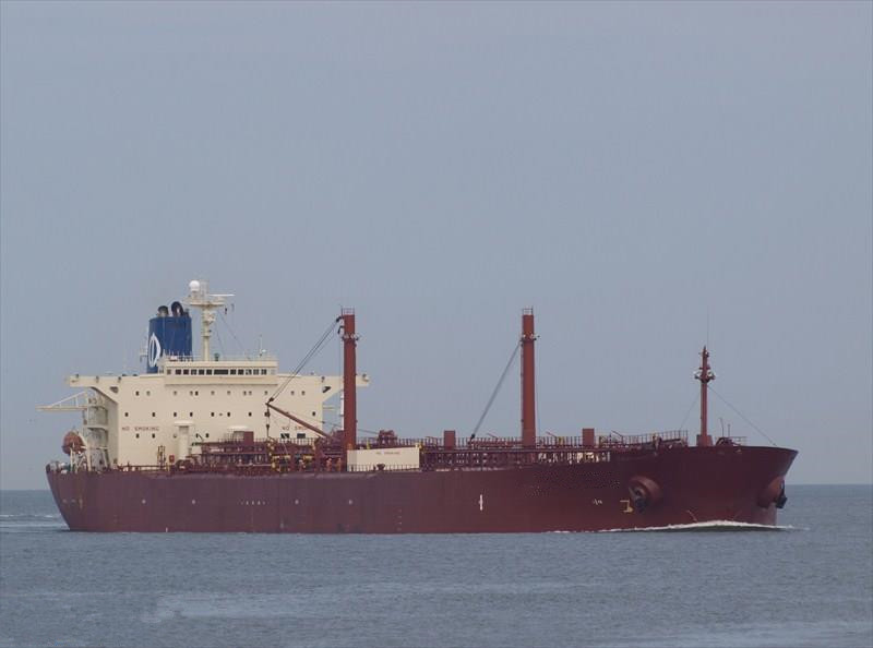出售日本96年造98743吨油船