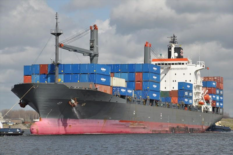 出售韩国98年造21492吨集装箱船