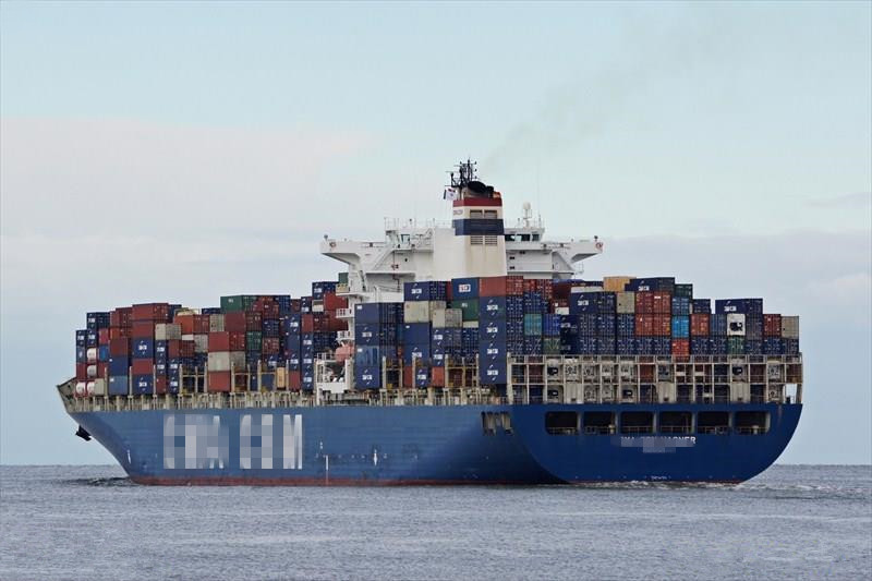 出售04年韩国造73235吨集装箱船