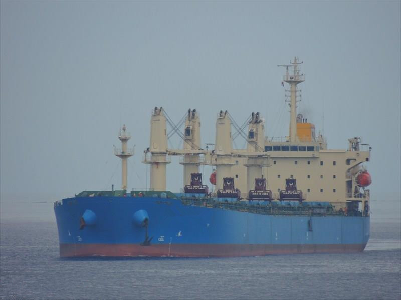 出售03年韩国造52191吨散货船