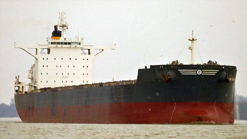 出售11年韩国造18万吨散货船