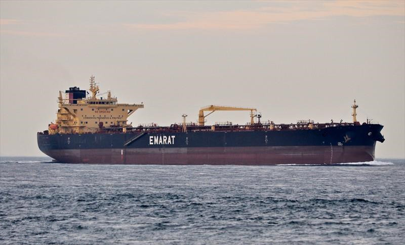出售09年韩国造115600吨油船