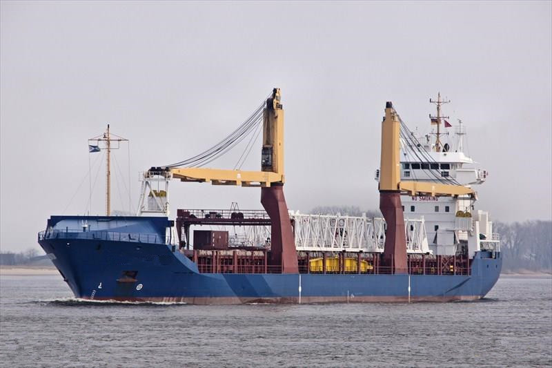 出售02年达门（罗马尼亚）造10327吨多用途货船