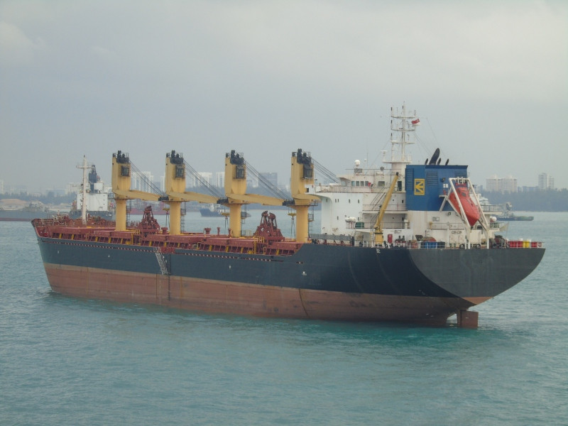 出售97年新加坡造29926吨散货船