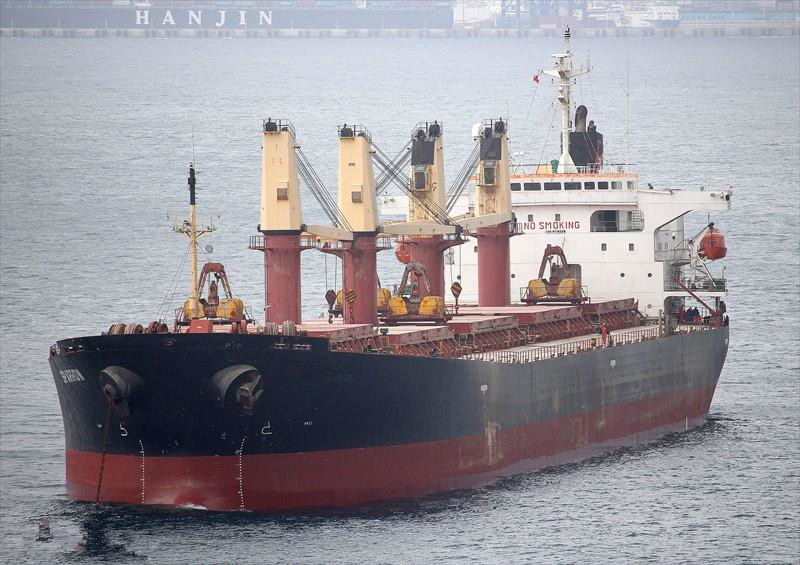 出售00年日本造48220吨散货船