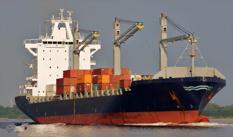 出售06年德国造34500吨集装箱船
