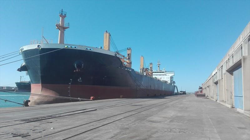 出售10年中国造56803吨散货船
