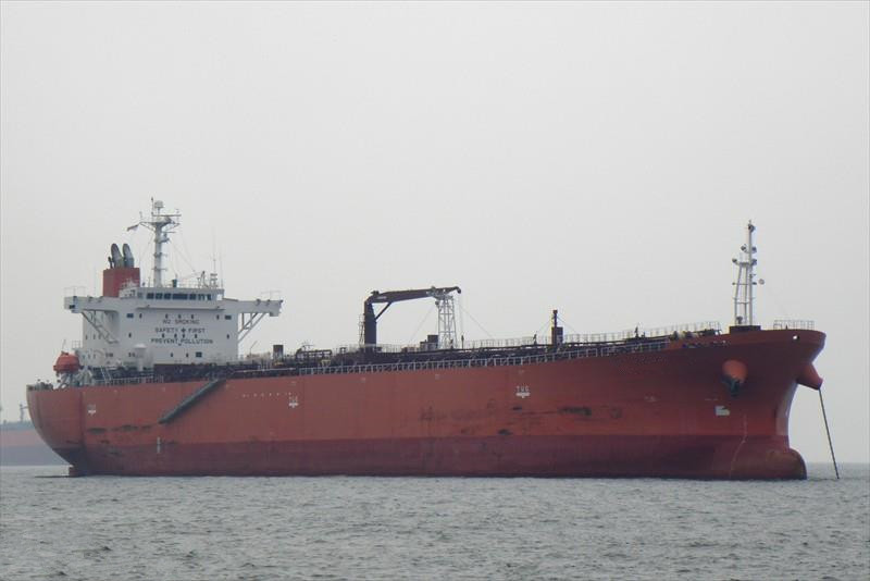 出售09年日本造45989吨油船