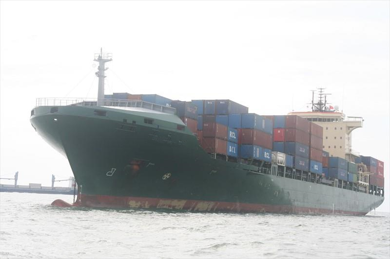 出售04年中国造24235吨集装箱船