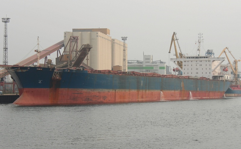 出售06年罗马尼亚造10万吨散货船