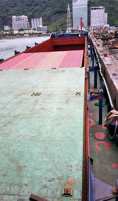 2200吨港澳集装箱船