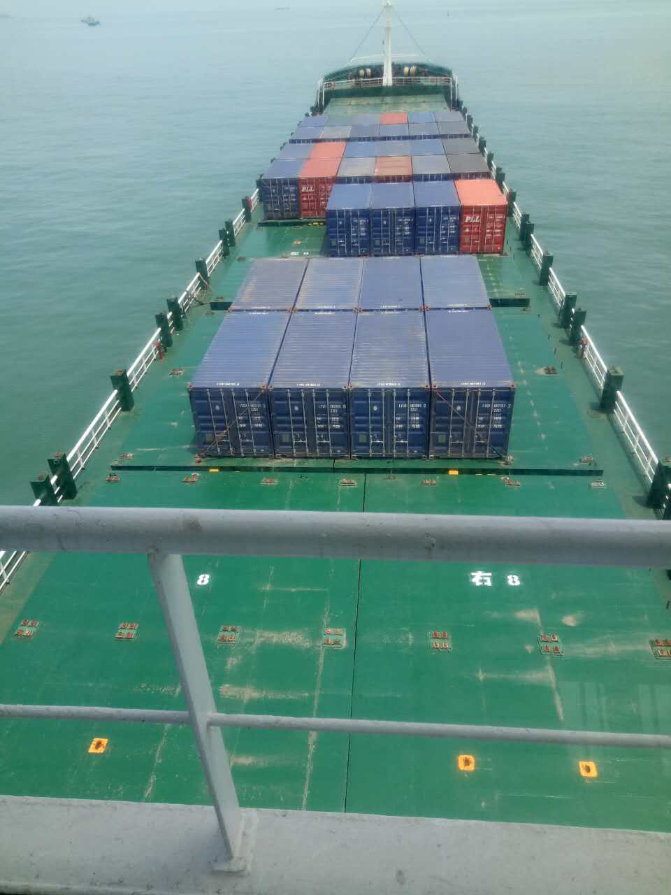 转让14000吨集装箱船