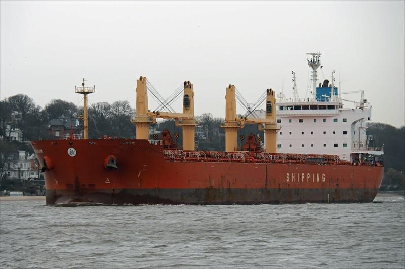 出售2012年韩国造57111吨散货船