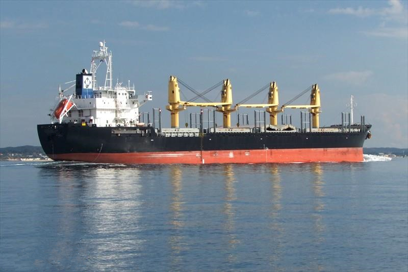 出售2000年日本造32170吨散货船