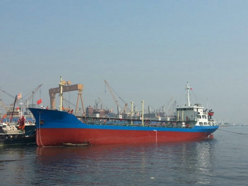 售2422T沿海一级油船