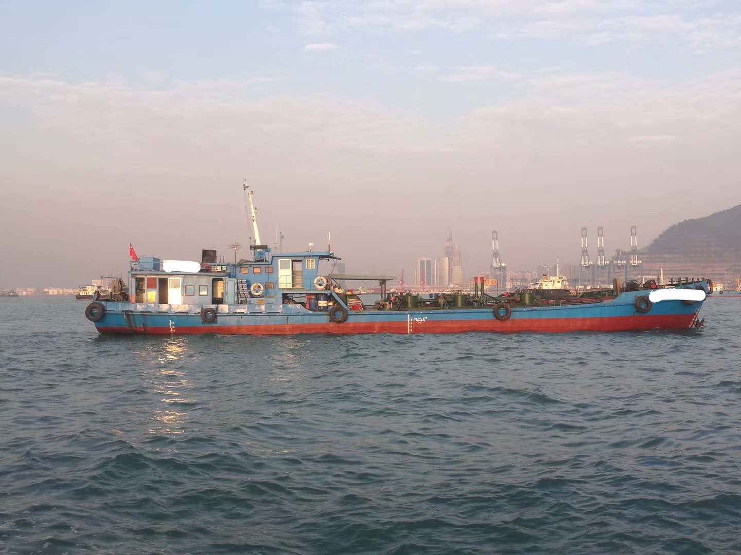250吨内河油船出售-深圳交船