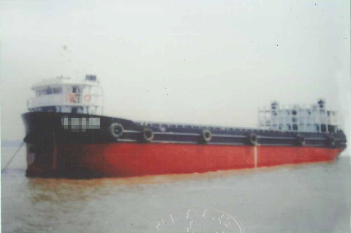 出售2006年1800吨集装箱船
