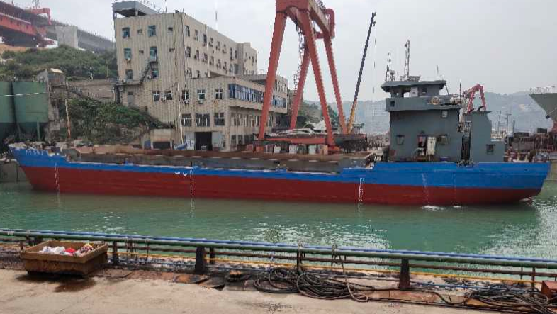 售2010年泰州造1450吨开底运泥船