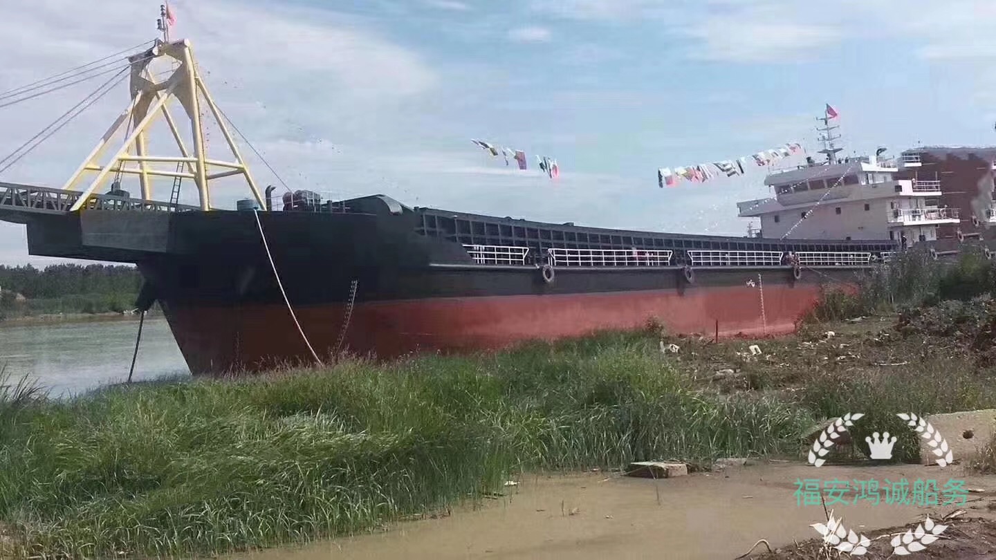 出售2019年新建造实载5000吨沿海自卸砂船