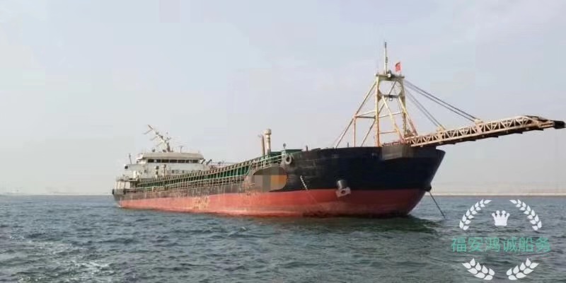 出售2011年造，实载5000吨沿海自卸砂船