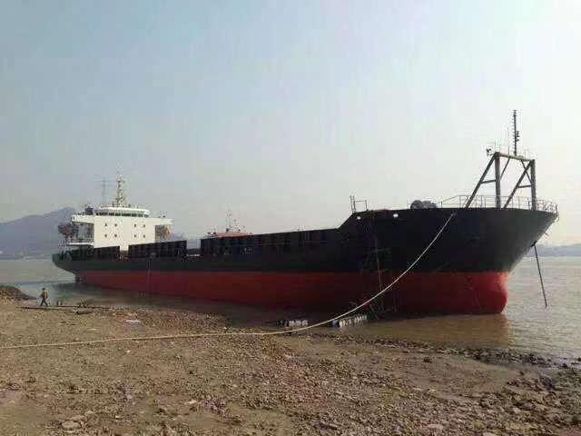 出售7450吨甲板驳船