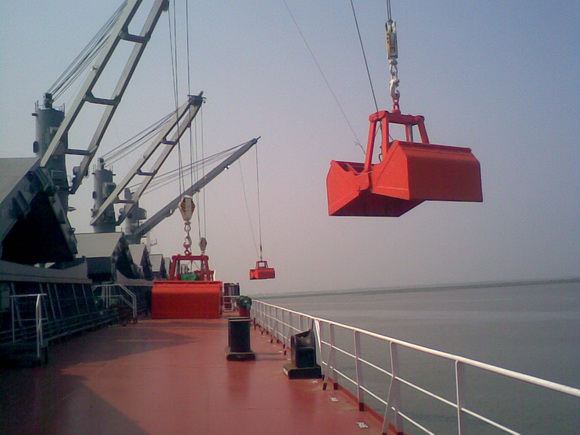 供船用电动液压双瓣抓斗在上海格鲁博机械有限公司