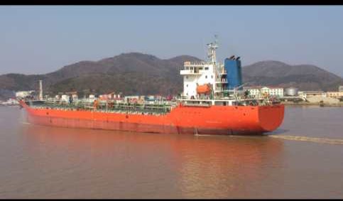 转让2006年广东造1800DWT化学品船（货仓为不锈钢材质）