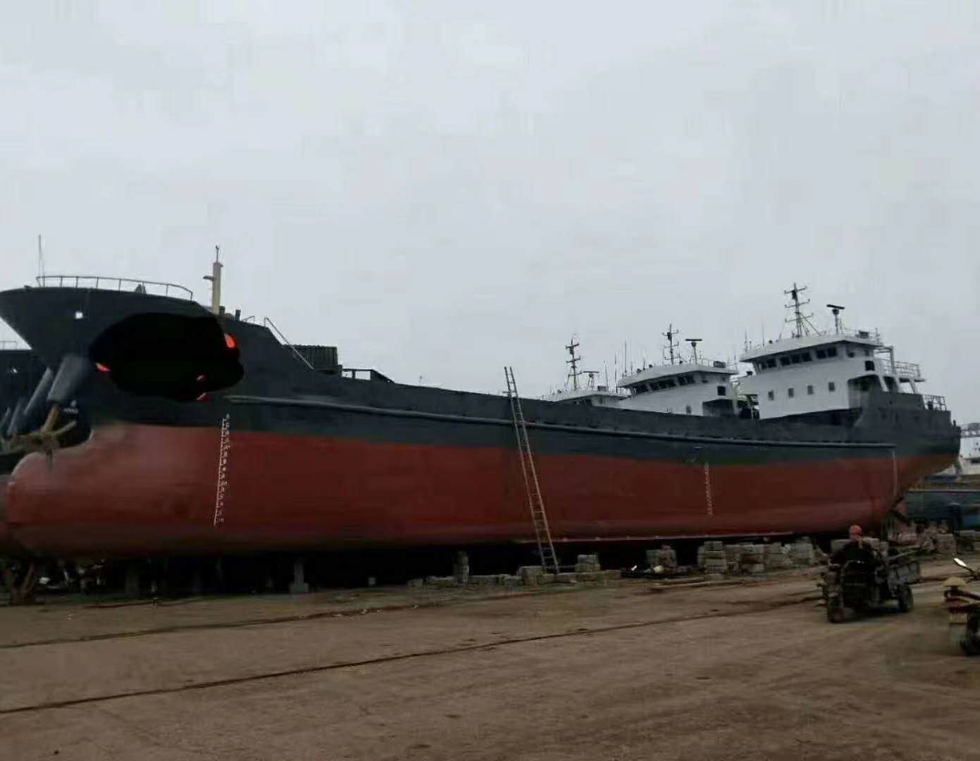 售：2011年沿海1300吨干货船