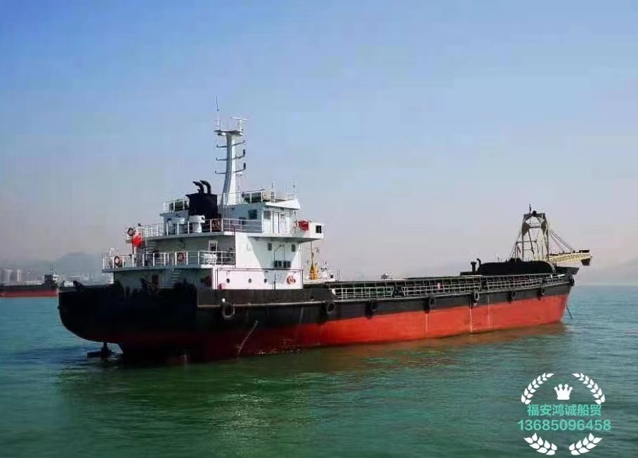 出售实载4200吨自卸砂船：2018年6月江苏造