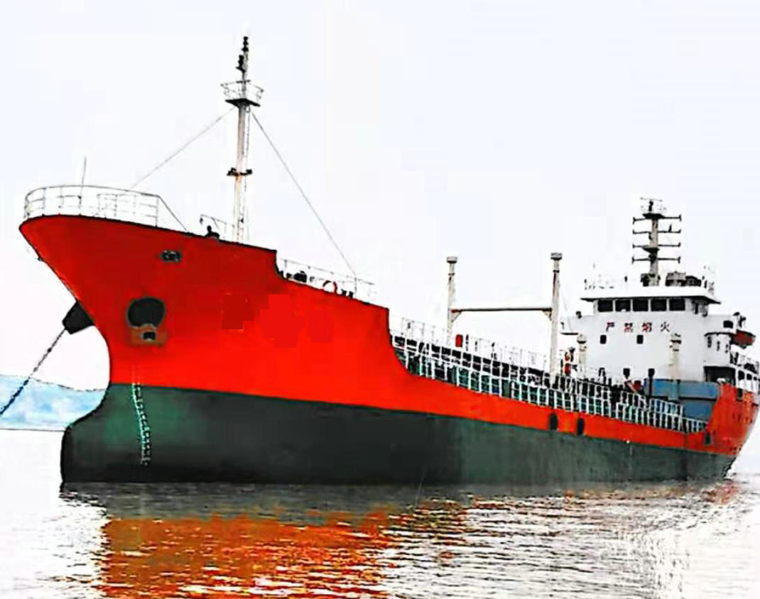 售：2006年近海2360T一级油船