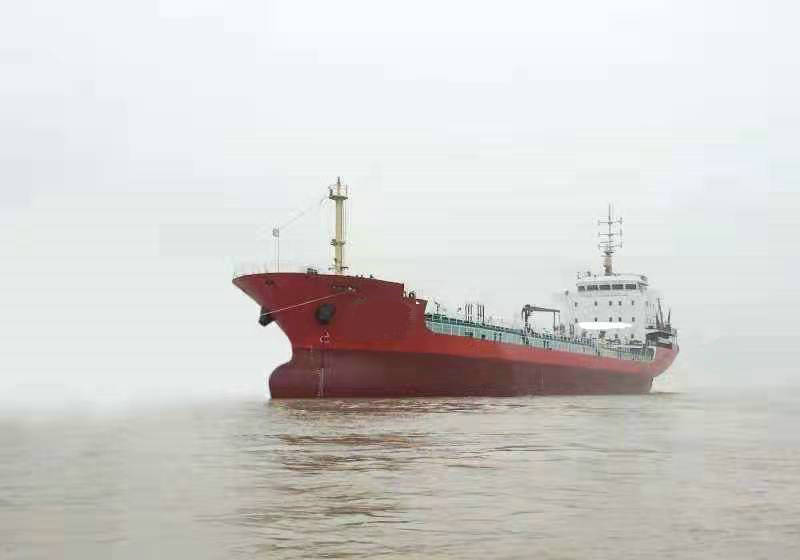 售：8000吨油船运力指标