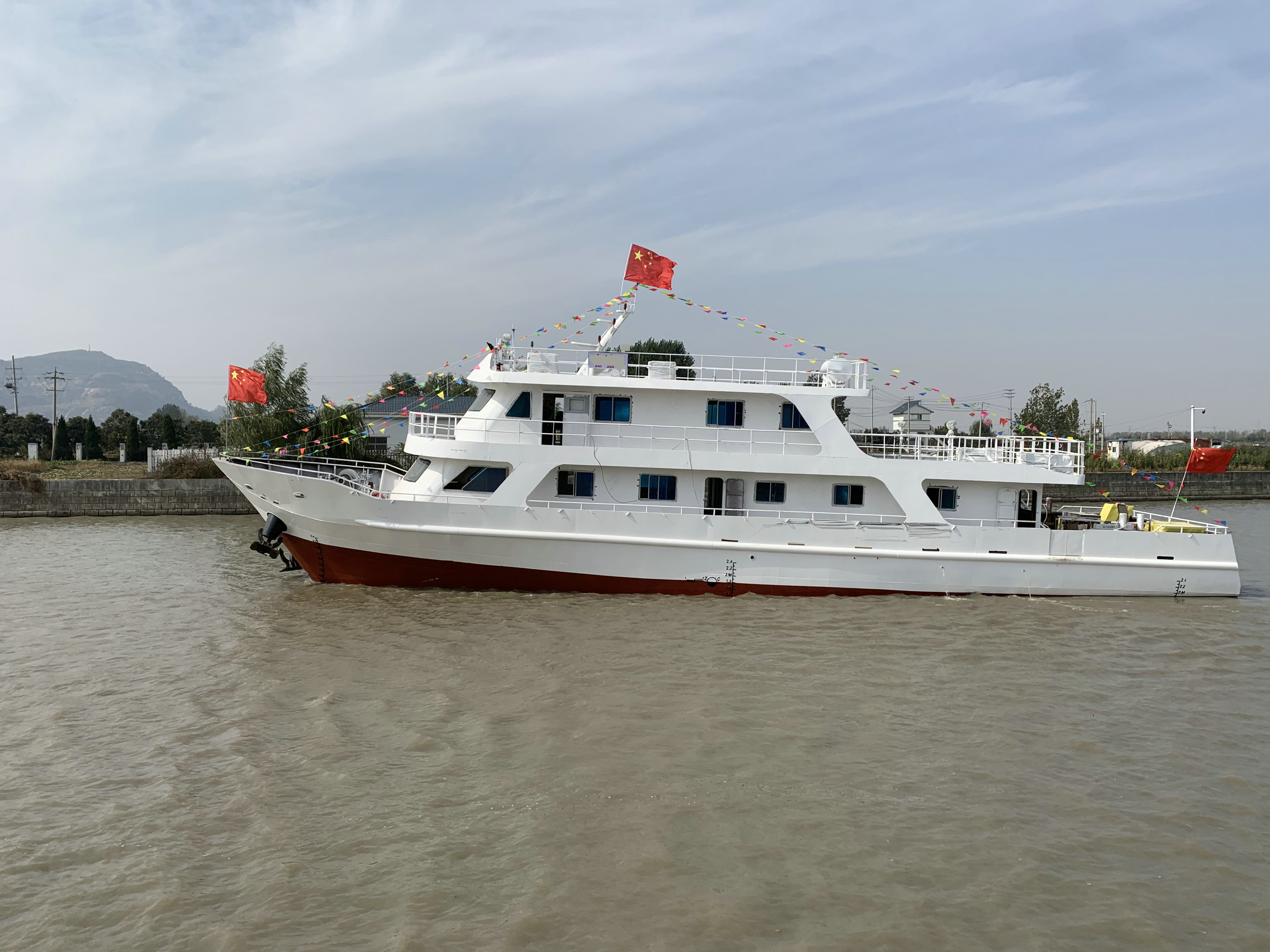 售：2019年沿海32米钢制交通船