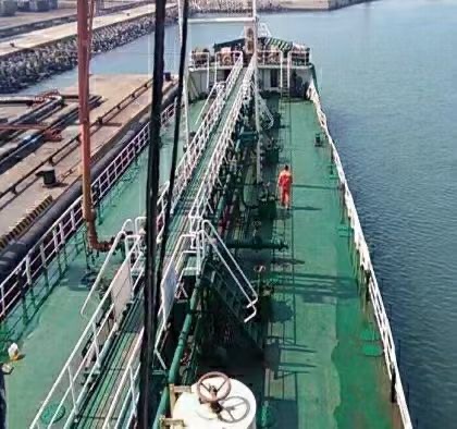 出售1500吨油船