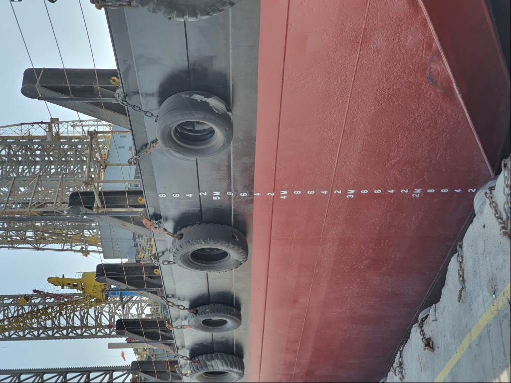 出售300英尺海工甲板驳 (V00189)