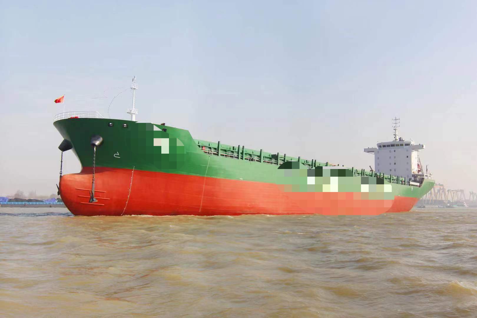出售2018年国内新造ZC检验22000吨双底双壳集装箱船