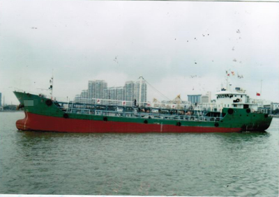 双底双壳 1000吨油船出售