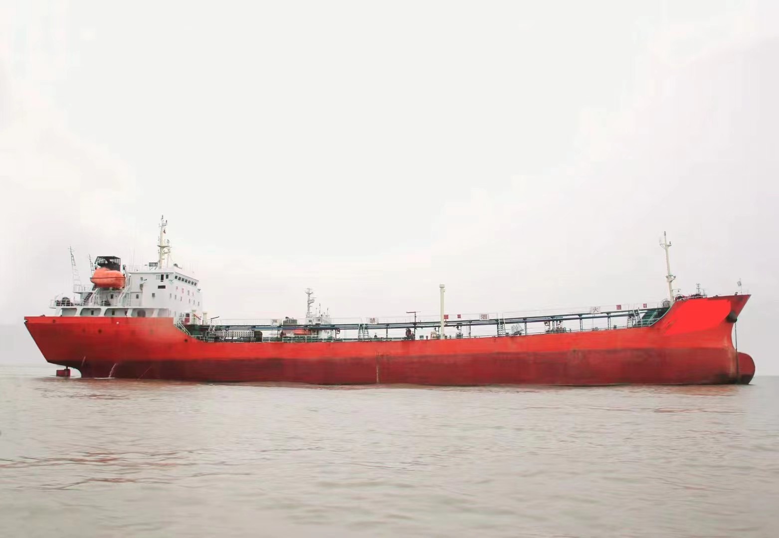 售2006年建造4800吨单壳一级油船