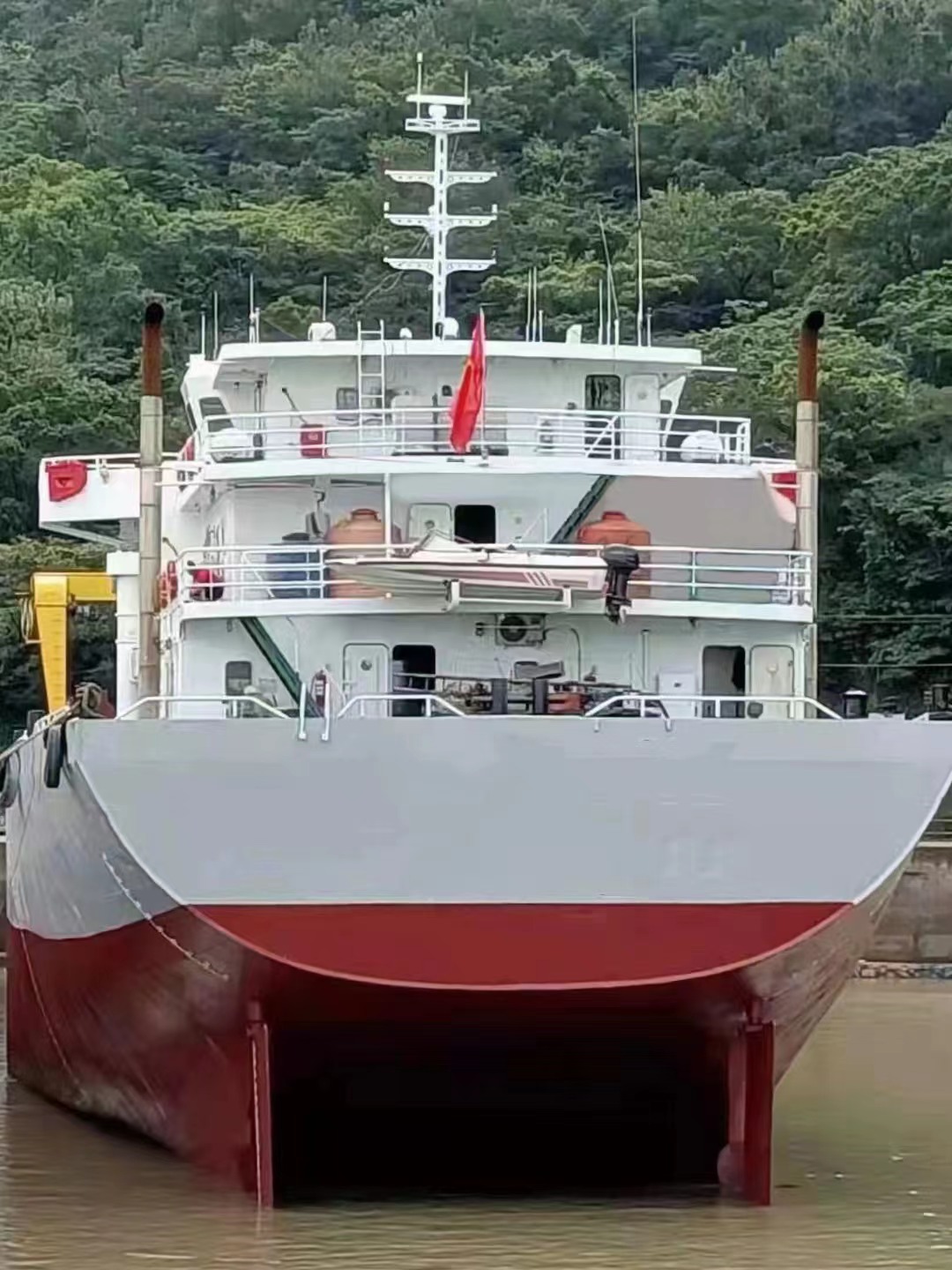 出售5500吨干货船： 2015年5月江苏扬州建造/