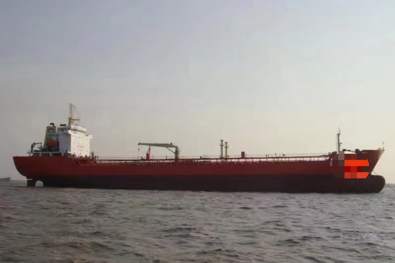 出售18000吨沿海油船