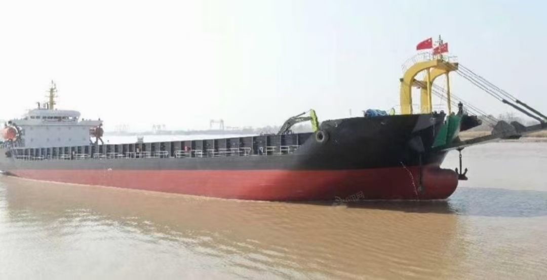 出售2021年5009吨甲板驳船