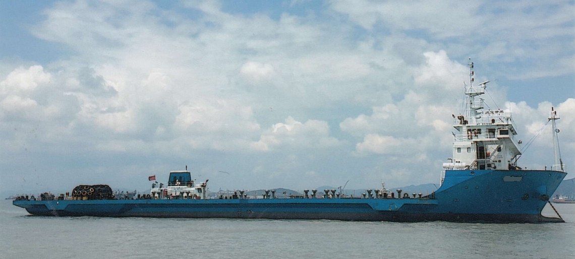 ​28.5米宽85米长近海CCS前驾驶甲板驳5000吨