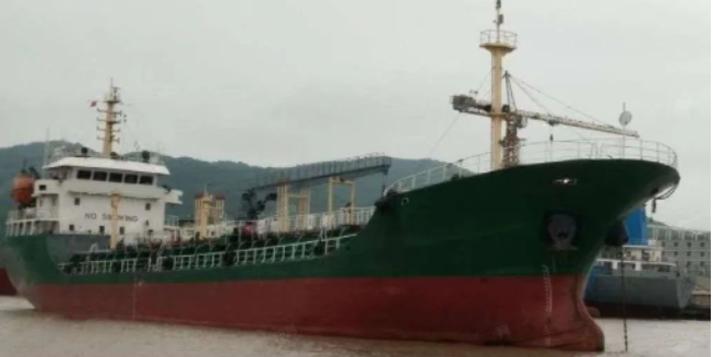 售2006年舟山造3100吨油船