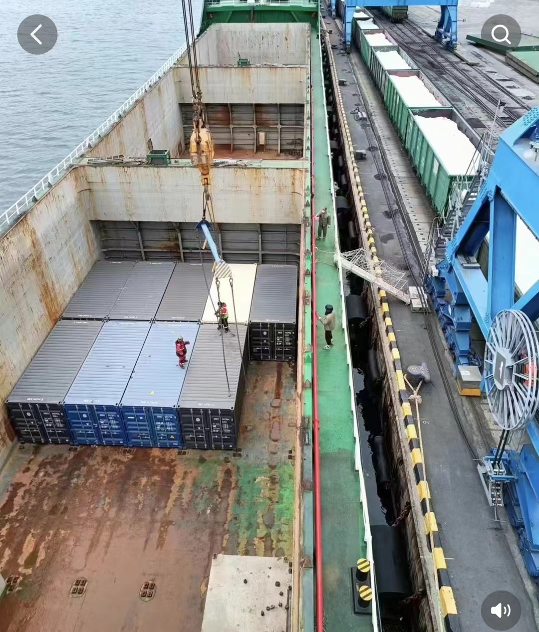出售7260吨集装箱船