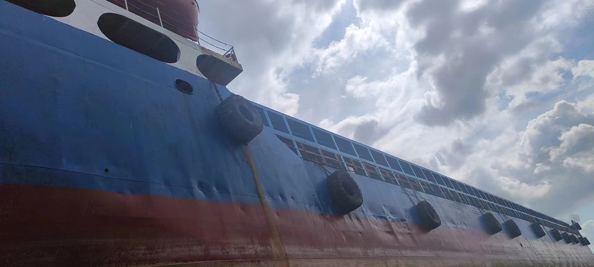 转：2021-12200吨 甲板货船